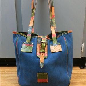 Dooney & Bourke Tote